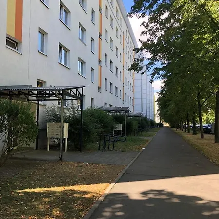 Apartment-gruenau * Лейпциг